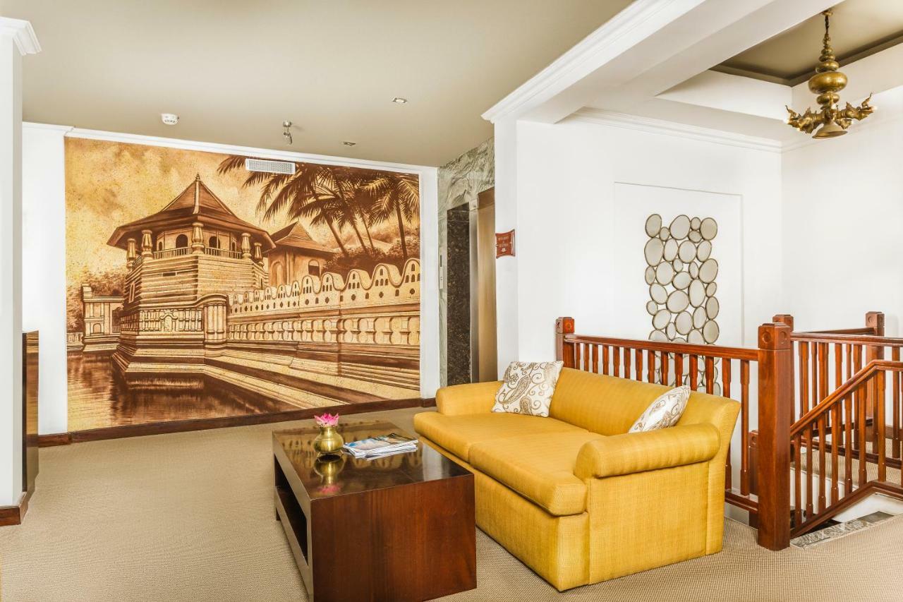 Kandy City Hotel By Earl'S Eksteriør bilde
